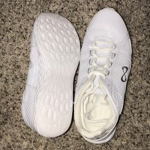 NEW Nfinity Rival cheer shoes